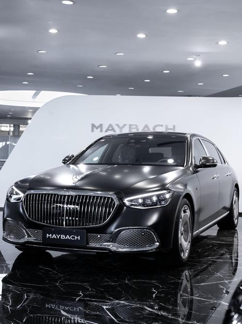 广州45岚图汽车的售后服务让用户无忧出行，迈巴赫未来的豪华车趋势