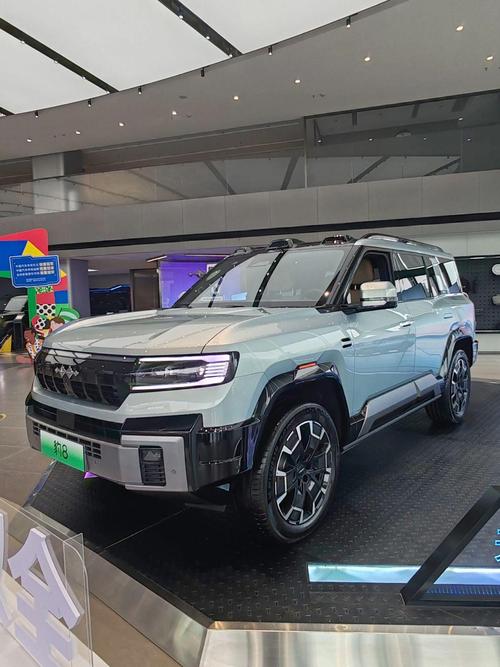 广州45比亚迪方程豹硬派越野的爆款，英菲尼迪35周年与你共成长